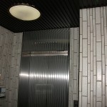 作業前エレベーター