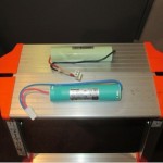 非常口バッテリー交換中②