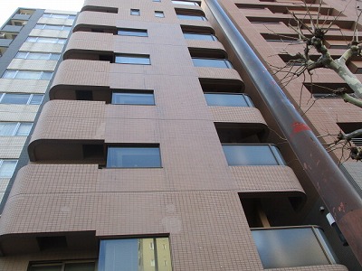 ビルのガラス清掃現場