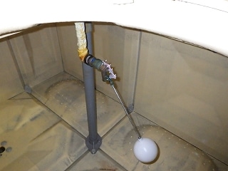 交換前。ボールタップ