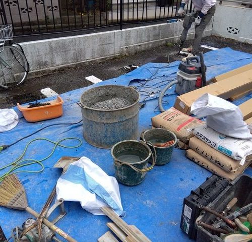 地面掘削作業中