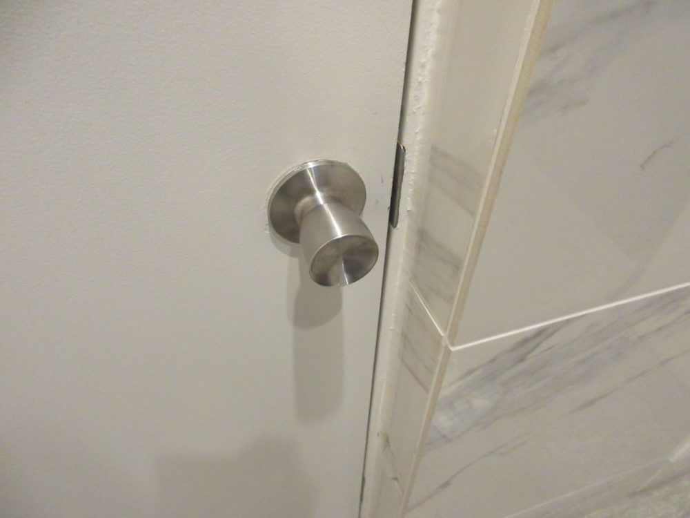 修繕完了したドアノブの画像