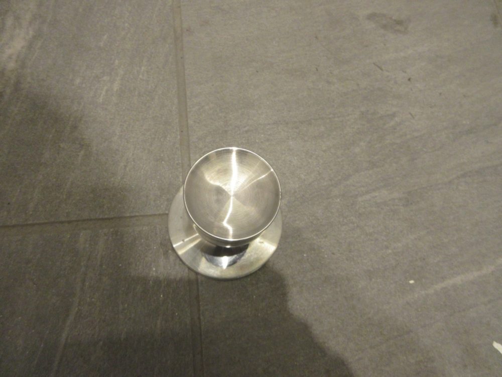 取れたドアノブの画像